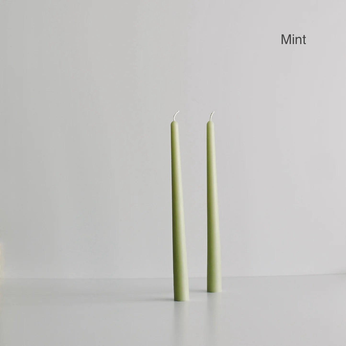 Ann Studio 100% Australian Beeswax Taper Candle