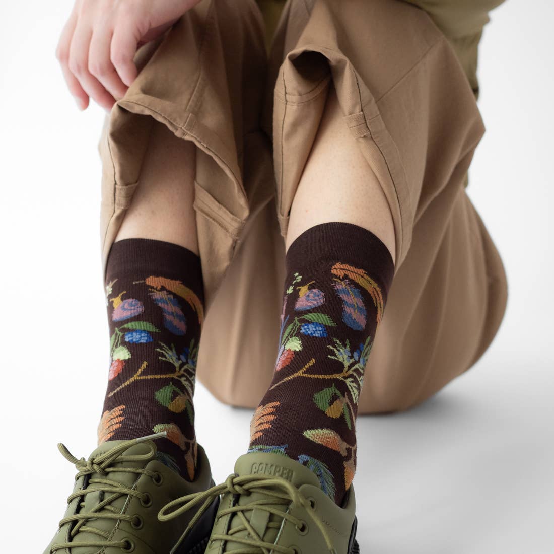 Dark Brown Mid-Calf Sock: 42/44