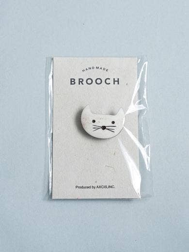 AXCIS BROOCH NEKO: White