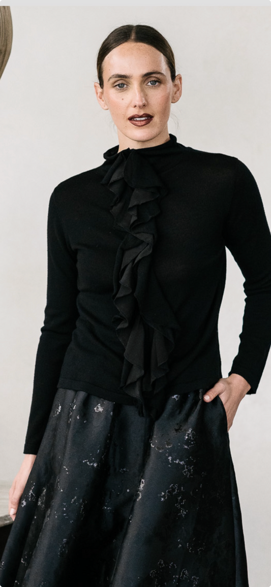 M A Dainty Gwenda Knit