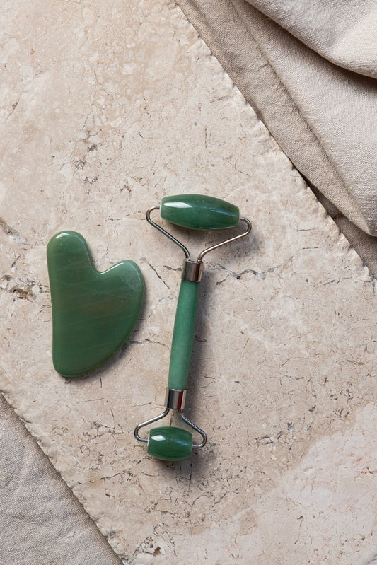 Alta Jade Beauty Ritual Set Roller and Gua Sha